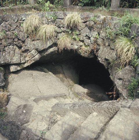 大根島第二熔岩隧道