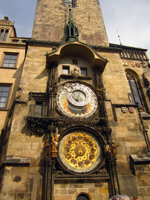 プラハの天文時計とは コトバンク
